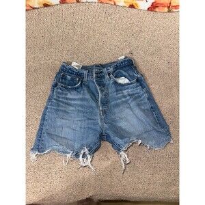 Levi jean shorts